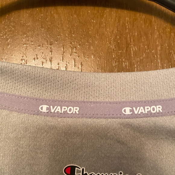 BNWT champion wicking tee large - Picture 4 of 7